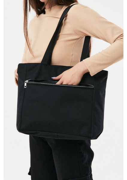 Fermuarlı Cepli Çanta