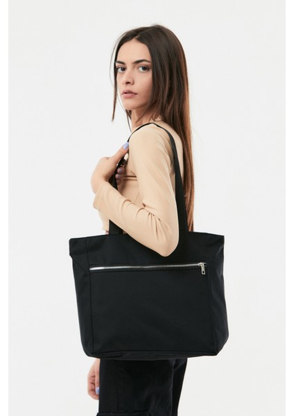 Fermuarlı Cepli Çanta modelleri