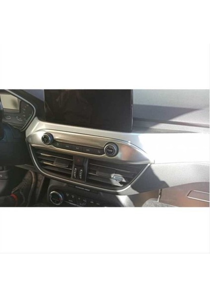 Ford Focus 2019+ Orta Panel Kaplama - Silver fiyatları