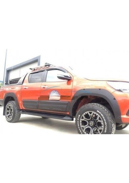 Toyota Hilux Çamurluk Kaplama Civatasız 4.5cm Dodik Seti 2012 / 2019