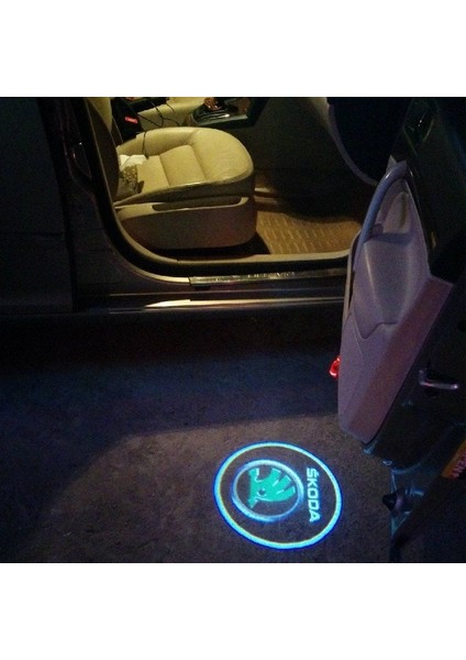 Skoda Superb Kapı Altı Logo Araç 3D Gölge Light