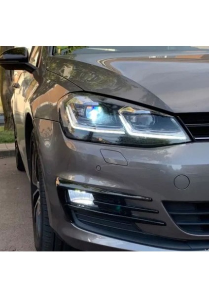 Volkswagen Golf 7 Sis Farı Çerçevesi Piano Black 2014-2017 modelleri