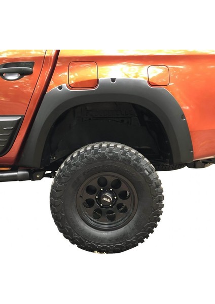 Mitsubishi L200 Çamurluk Kaplama Civatasız 3.5cm Dodik Seti 2019+