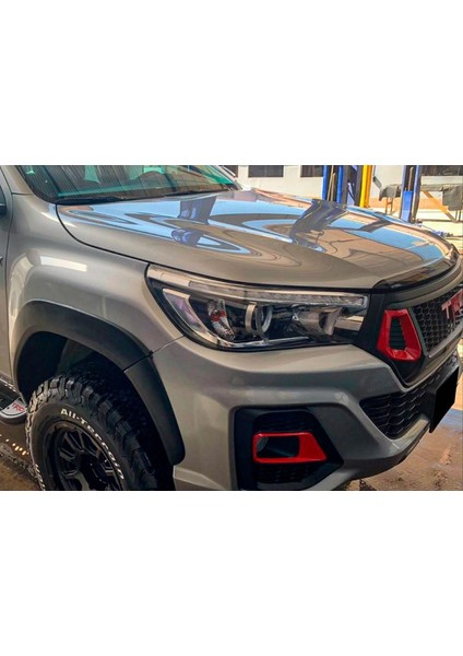 Toyota Hılux Revo 2016+ Rocco Trd Body Kıt (Panjur-Tampon-Dodık Setı) modelleri