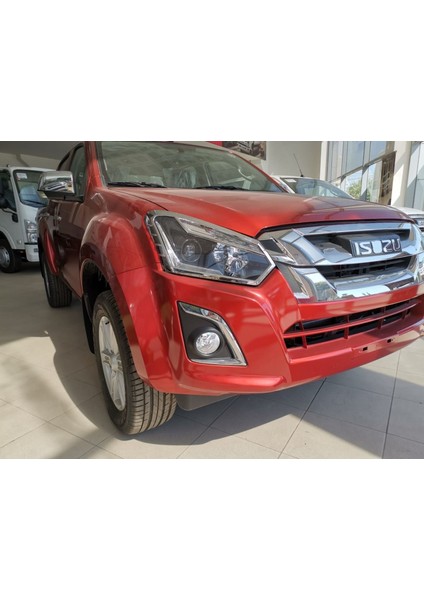 Isuzu D-Max 2018+ Far Çerçevesi Kaplama Nikelaj Sinyal Çizgili fiyatları