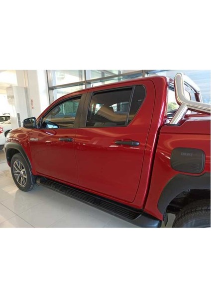 TOYOTA HILUX REVO 2016-2019 DEPO KAPAĞI SİYAH modelleri