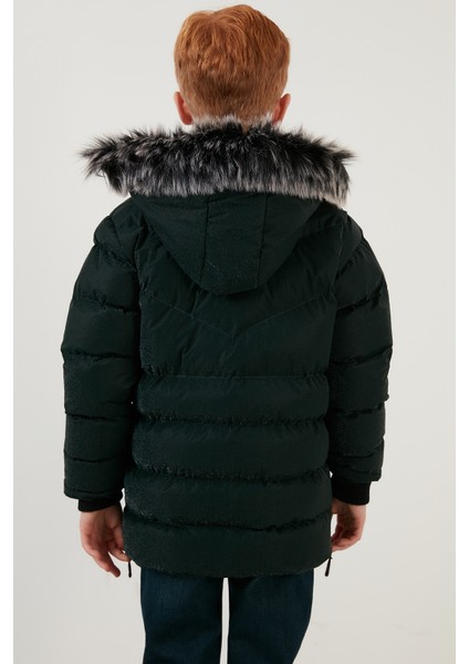 Peluş Astarlı Yakası Suni Kürklü Çıkarılabilir Kapüşonlu Kışlık Mont Erkek Çocuk Mont 5761906 indirimleri