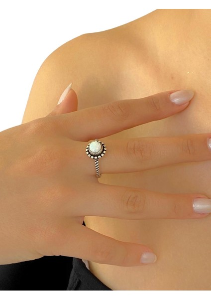 925 Gümüş El Üretimi Otantik Minimal Doğal Beyaz Opal Taş Yüzük fırsatları