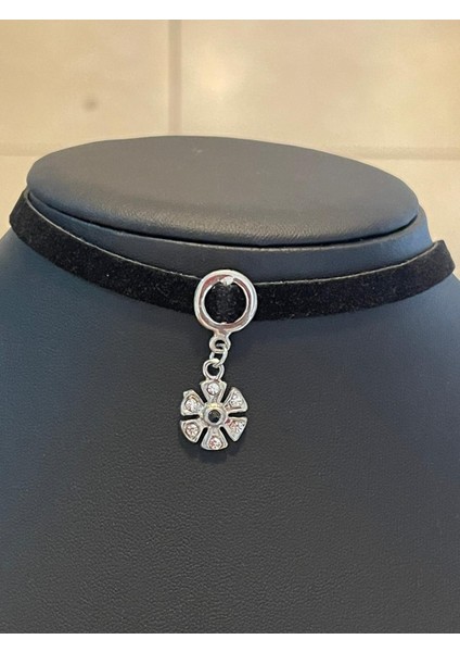 Gümüş Renk Tasarım Çiçek Chocker Boyun Kolye