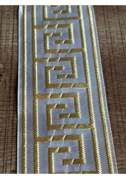 Altın Renkli Etnik Desenli Nakış Işlemeli Dekoratif Şerit En 5 cm Boy 1 Metre