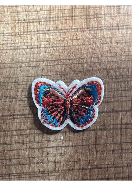 4x3 cm Turuncu Tonlarında Mini Nakış Işleme Ütü Ile Yapışan Kelebek Aplike Arma Yama