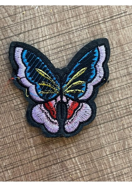 8x6 cm Renkli Nakış Işleme Kelebek Aplike Arma Yama