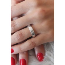 Clariss Gümüş Renk Sarmal Model Kadın Yüzük