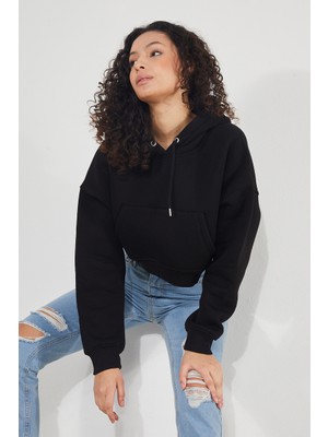 Twenty3 Kadın Kapüşonlu Kanguru Cepli 3 Iplik Içi Polarlı Şardonlu Basic Kalın Crop Sweatshirt