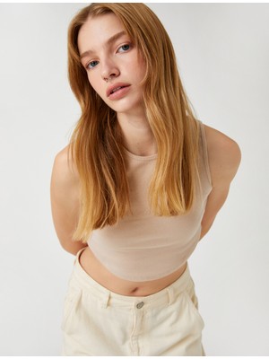 Koton Crop Atlet Bisiklet Yaka Fitilli Asimetrik Kesim