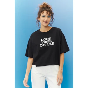 Regular Fit Normal Kesim Pamuk Bisiklet Yaka Tişört