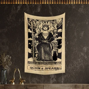 Tarot Kartı Queen Of Spears Duvar Örtüsü Halısı