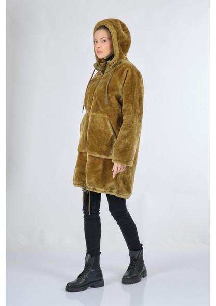 Kapüşonlu Peluş Kürk Zeytin Kadın Kaban 048-219002 modelleri