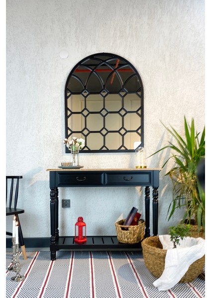 Suraj Siyah Masif Dresuar