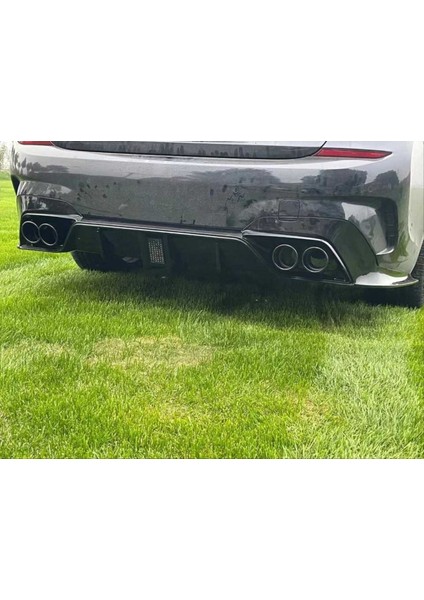 Bmw 3 Serisi 2019+ G20 Için M3 Gts Difüzör Seti (Çakarlı & Egzozlu) modelleri