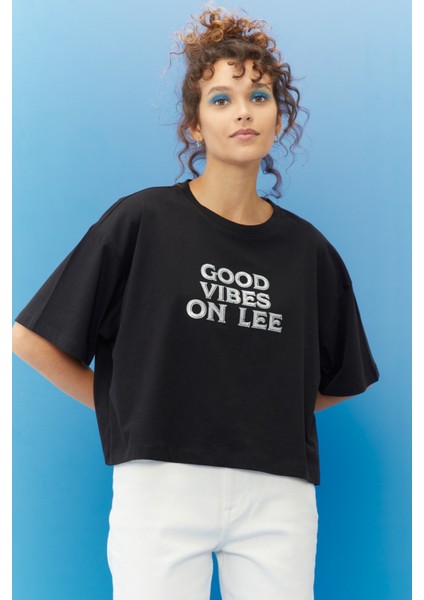 Regular Fit Normal Kesim Pamuk Bisiklet Yaka Tişört fiyatları