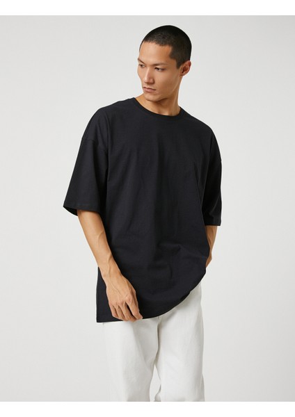 Basic Oversize Tişört Bisiklet Yaka Kısa Kollu