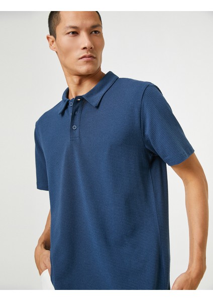 Basic Tişört Polo Yaka Düğmeli