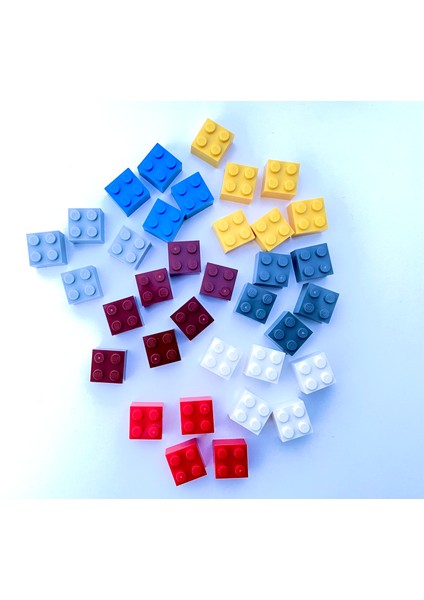 Orijinal Parçalar - Karma 2 x 2 Brick Sarı Mavi Gri Kahverengi Beyaz Kırmızı (35 Parça)