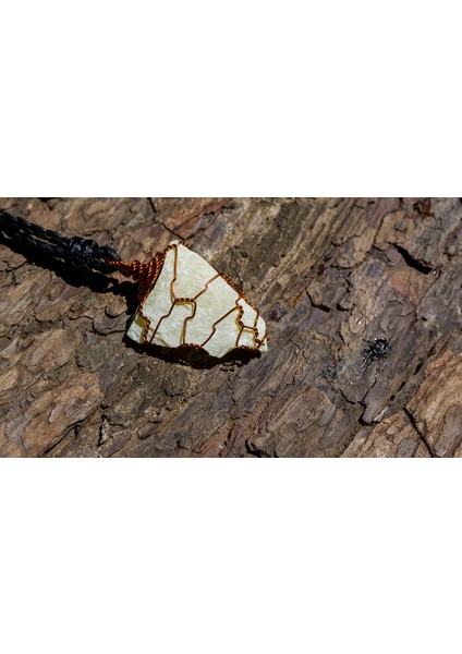 Zebercet (Peridot) Kolye