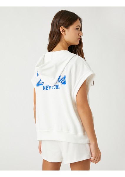 Oxford Baskılı Sweatshirt Kapüşonlu Fermuar Detaylı Kolsuz fırsatları