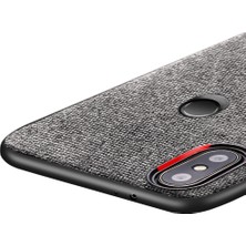 Microcase Xiaomi Mi A2 Lite Fabrik Serisi Kumaş ve Deri Desen Kılıf - Gri