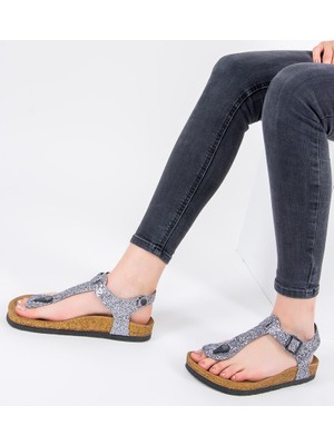 Fox Shoes Platin Kadın Sandalet B777805022