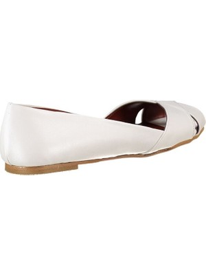Fox Shoes Beyaz Kadın Sandalet 9726109909
