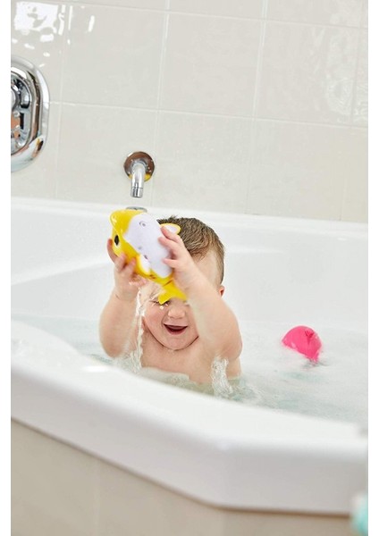 Baby Shark Yüzen ve Sesli Figür