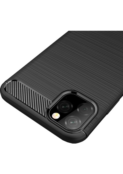 Apple iPhone 11 Pro Max Brushed Carbon Fiber Silikon Kılıf - Siyah