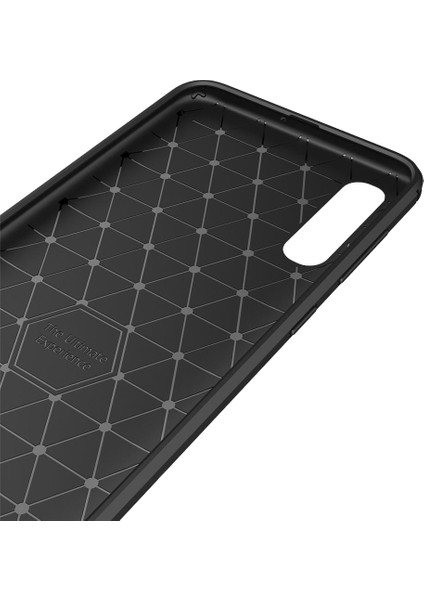 Samsung Galaxy A30s Brushed Carbon Fiber Silikon Kılıf - Siyah