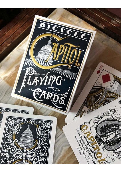 Capitol Premium Koleksiyonluk Cardistry Kartı Iskambil Oyun Kağıdı Kartları Destesi fırsatları