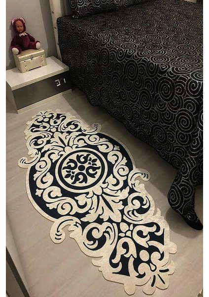 Kaymaz Taban Yıkanabilir Simetrik Desenli Dijital Baskılı Halı RSP1459