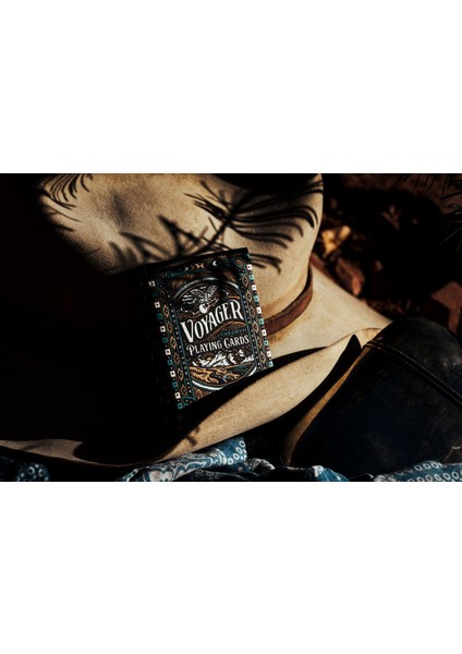 Voyager Oyun Kağıdı Iskambil Destesi (THEORY11) modelleri