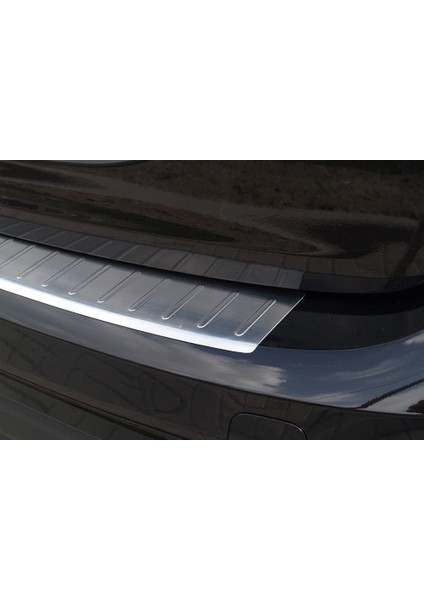 Volvo V60 Krom Arka Tampon Eşiği 2010- modelleri