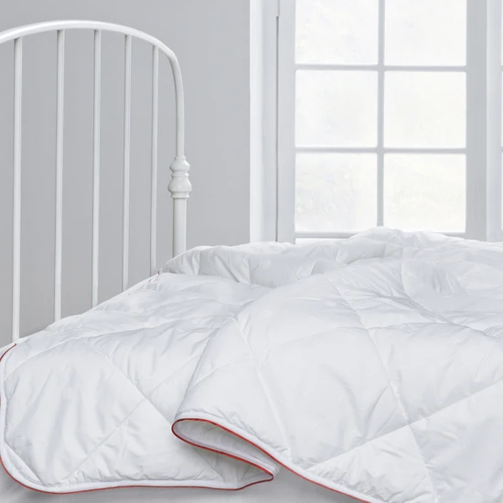 Yataş Bedding DACRON® 95 Yorgan 200 Gr. (Çift Kişilik - 195x215 cm)
