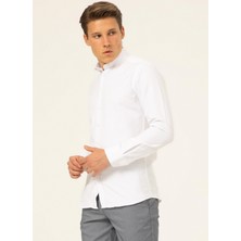 Süvari Klasik Yaka Armürlü Beyaz Erkek Gömlek GM2024700319