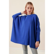 Hazelin Kadın Saks Oversize Yırtmaçlı Panço Triko Kazak  HZL23W-BD1100761