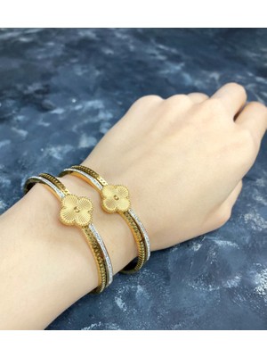 Jewel Gold Clover Model Altın Kaplama Kelepçe