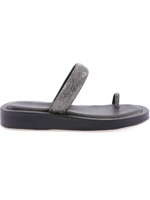 DGN 007 Kadin Silver Taşli Parmak Arasi Terlik