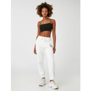 Jogger Eşofman Altı Işlemeli Cep Detaylı Paçası Beli Lastikli