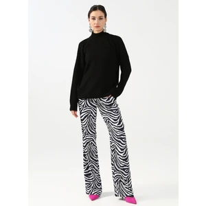 Normal Bel Geniş Fit Siyah - Beyaz Kadın Pantolon YMN-28