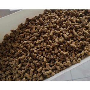 CP Yem 25 kg Tavuk Yumurta Yemi Pelet Yem Yumurta Verimini Artıran Pelet Gezen Yumurta Yemi 25 kg