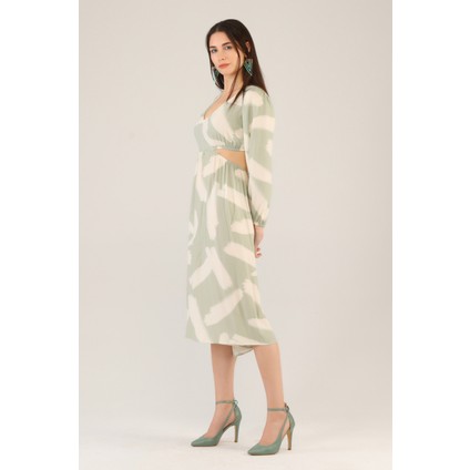 Kadın Sırt Dekolteli Desenli Elbise fırsatları