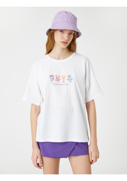 Kısa Kollu Tişört Rahat Kesim Bisiklet Yaka Baskılı modelleri